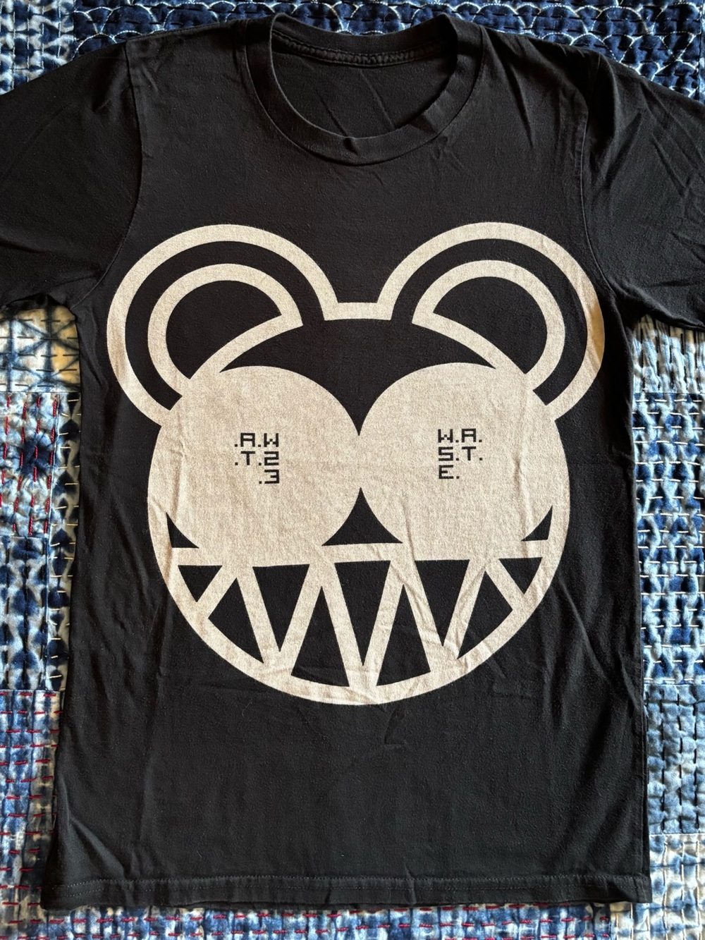 RADIOHEAD Tshirt XS